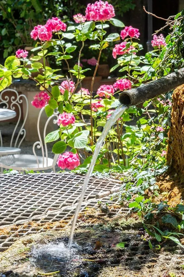 Les Florets Gigondas 3*,  France